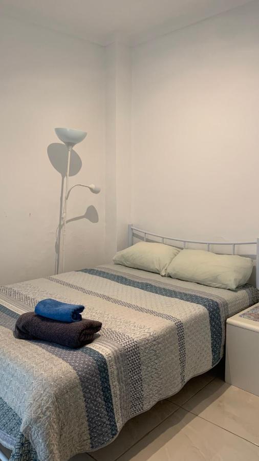 Cozy White Home Thessaloniki Exterior photo